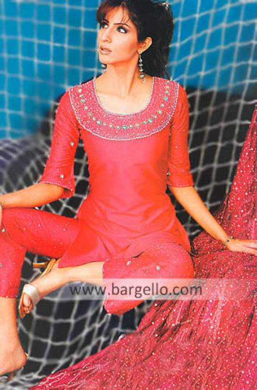 UAE Fashion Stores Pakistani Dresses in Dubai, Abu Dhabi, U.A.E