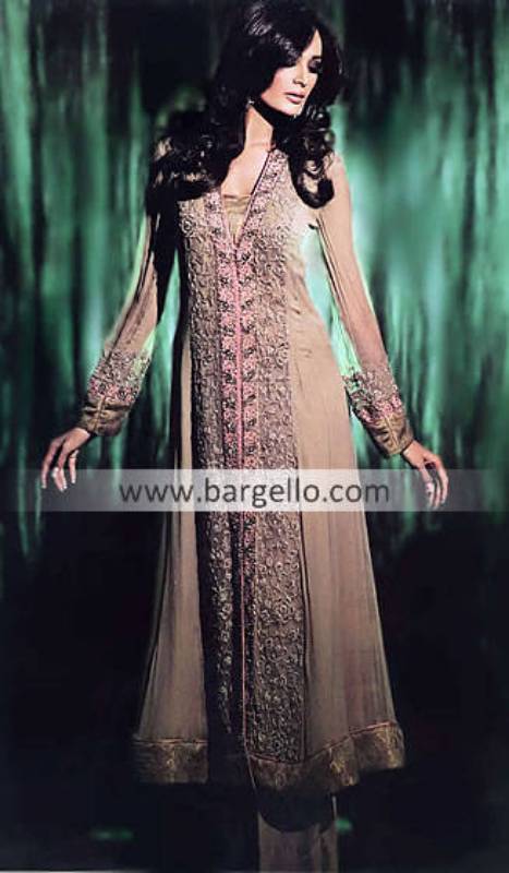 Buy online Bollywood Outfits Mumbai 2012, Online Store For Designer Bollywood Sarees Calcutta 2012