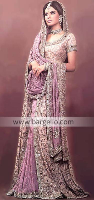 Lehenga Cholis, Bridal Lehenga, Indian Wedding Lehngas, Modern Lehenga Designs in Traditional Colors