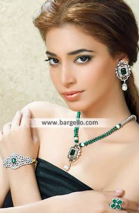 Emerald Pendents Jewellery Sets Woodside New York NY USA