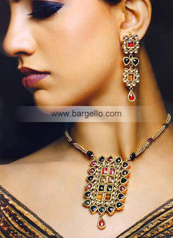 Jewellery designers in pakistan. Handmade silver jewellery