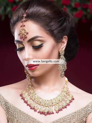 Bridal Polki Set for Barart, Bridal Bindiya, Bridal Earrings, Bridal Polki Set Surrey, Bridal Polki Set England, Bridal Polki Set UK, Bridal Polki Sets