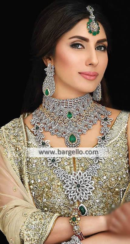 Exclusive Bridal Choker Jewllery Set Artificial Tika Necklace and Earring Jewellery Sets