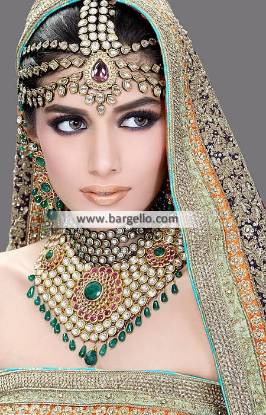 Emerald and Rose Color Wedding Jewellery Sets Manhattan New York USA Bridal Jewellery Sets