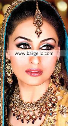 Pakistani Gold Plated Jewelry Studded with Fancy Stones, Exquisite Traditional Modern Jewelry Silver