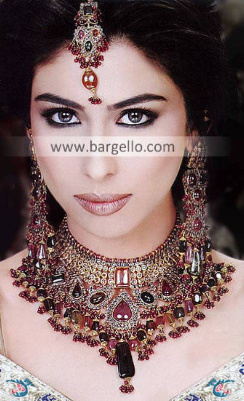 Stunning & Beautiful Jewellery at Online Store Bargello.com Shop The Latest Party Bridal Jewelry