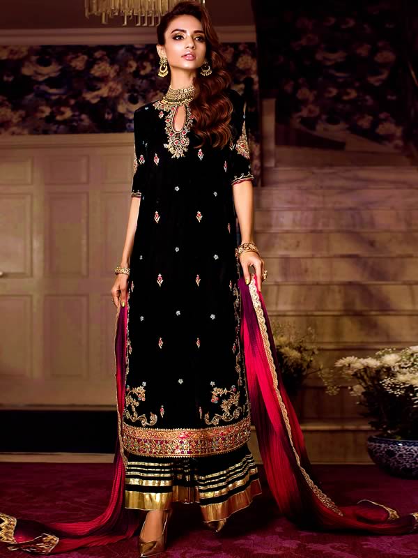 Embroidered Velvet Dresses Pakistani ...