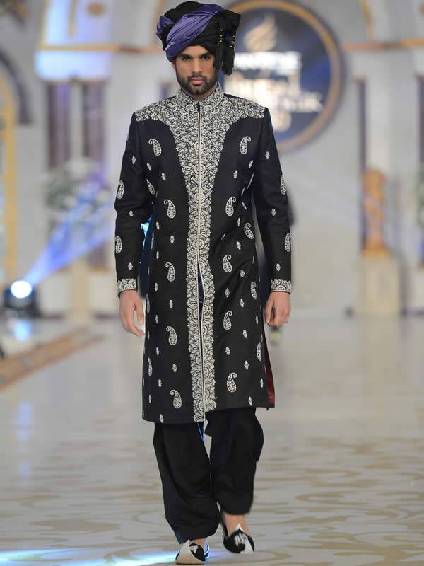 Beautiful Embroidered Mens Sherwani Suits Jackson Heights New York NY USA Sherwani with Shalwar Kameez
