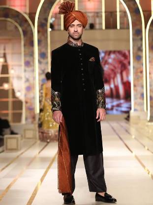 Sherwani for Sister Wedding Laguna Hills California CA USA Bespoke Sherwani Suits for Mens