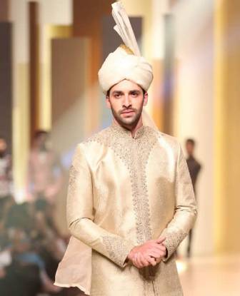 Dashing Groom Turban for Wedding Surrey London UK Mens Sherwani