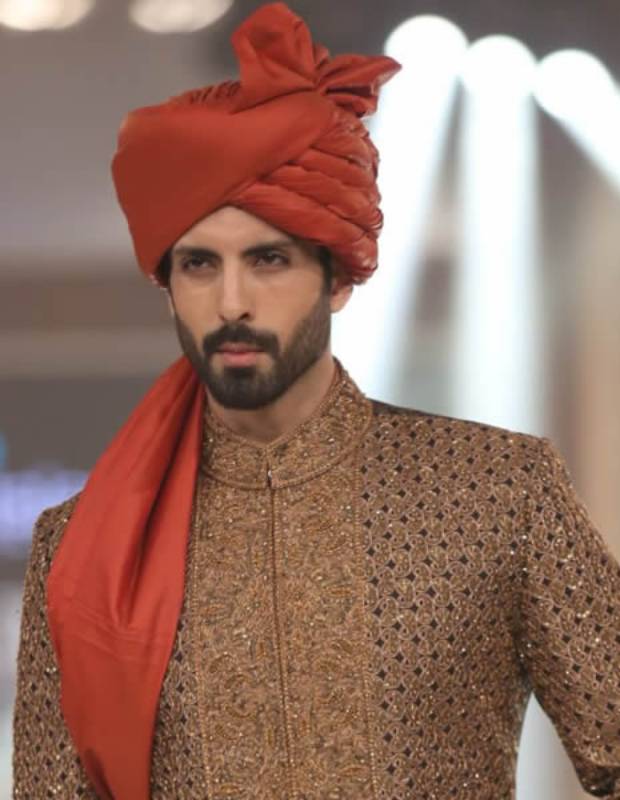 Graceful Mens Turban for Wedding Los Angeles California Mens Collection