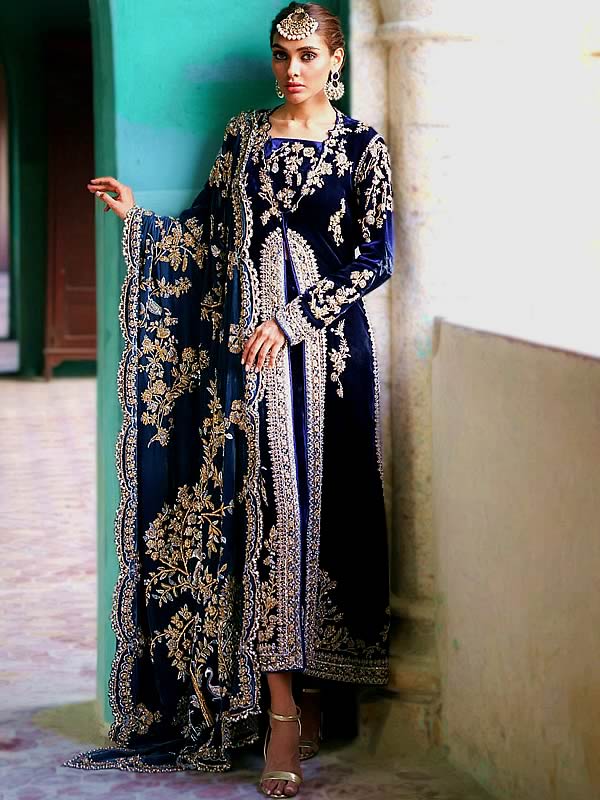 Pakistani Long Gown – Asma and Shumaila