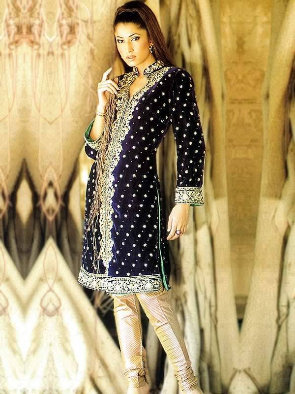 Winter Velvet Dress Pakistan, Embellished Velvet Dresses Pakistani Velvet Dresses