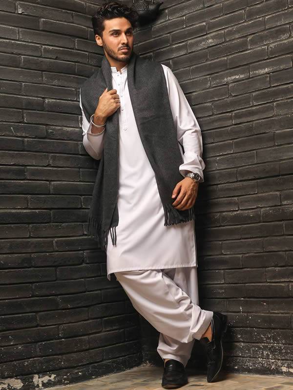 Classic Embroidered Mens Kurta Ilford London UK Kurta Suits