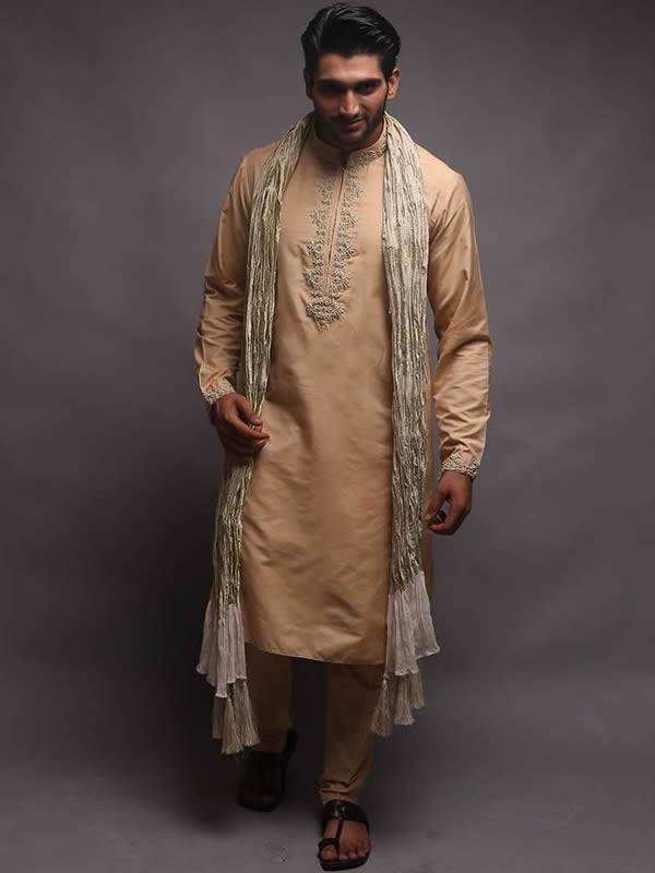 Handsome Embroidered Kurta Suits San Francisco Washington DC Deepak Perwani Man Collection 2017