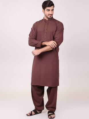 Pakistani Embroidered Kurta for Mens Bloomingdale Illinois USA