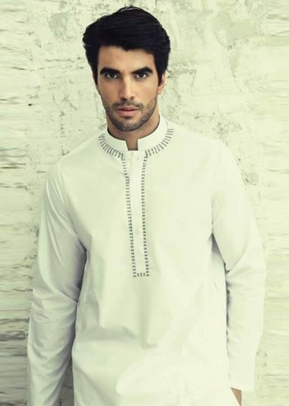Beautiful Embroidered Kurta in Off-White Color Carteret New Jersey NJ US Off-White Embroidered Kurta