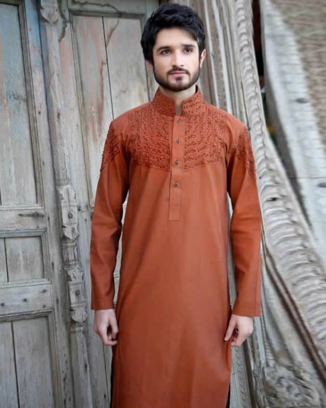 Embroidered Kurta Shalwar Suits for Mens Eid Kurta Designs Wedding and Party Wear Kurta