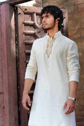 Kurta shalwar designs for mehndi clearance