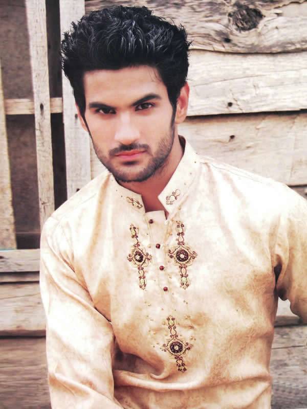 Kurtas for Men by House of Umar Sayeed, Umar Sayeed Kurta Collection, Ultra Chic Kurtas Pakistan