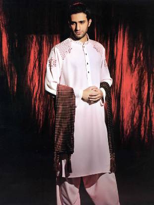 hand embroidered kurta, silk embroidered kurta, kurta sherwani, designer kurta, mens kurta