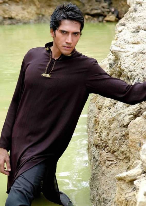 The exclusive range of designers kurta embroidered kurta indian pakistani kurta