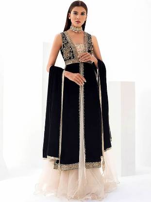 Brides Sisters Dresses, Brides Sisters Dresses Pakistani, Brides Sisters Dresses Brooklyn, Brides Sisters Dresses New York, Brides Sisters Dresses USA, Cousins Barat Dresses, Cousins Barat Dresses Brooklyn, Cousins Barat Dresses New York, Cousins Barat Dresses USA, Sania Maskatiya