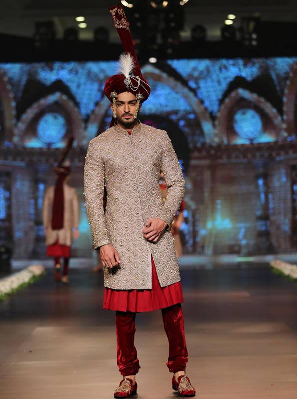 Gorgeous Groom Sherwani San Francisco Washington DC Indian Sherwani