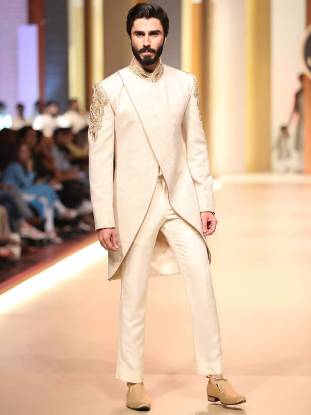 Designer Wedding Sherwani Newcastle London UK Designer Men Sherwani