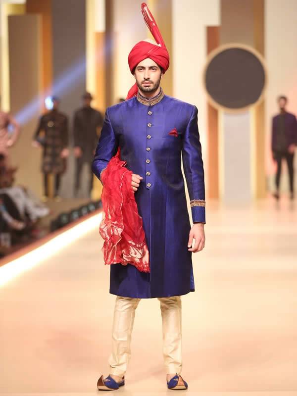 Outstanding Groom Sherwani Suits Illinois Chicago Indian Menswear