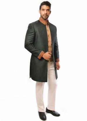 Bespoke Wedding Sherwani for Groom Boston Massachusetts Mens Collection 2018