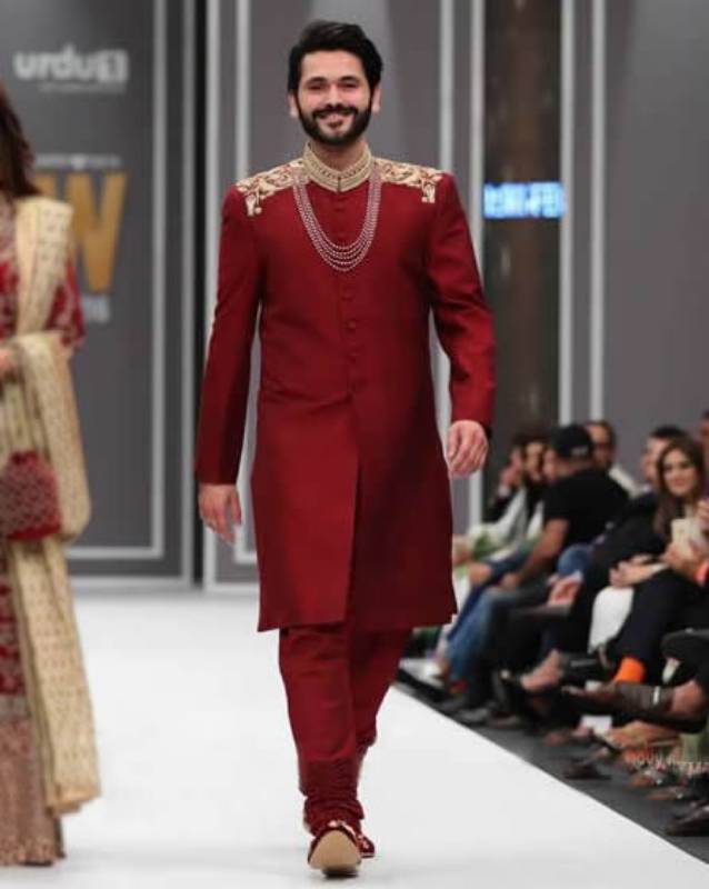 Classic Menswear Sherwani Suits Pakistan Menswear Sherwani Suits