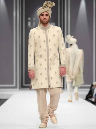 Beautiful Bridegroom Sherwani Boston Massachusetts USA Mens Sherwani 2018