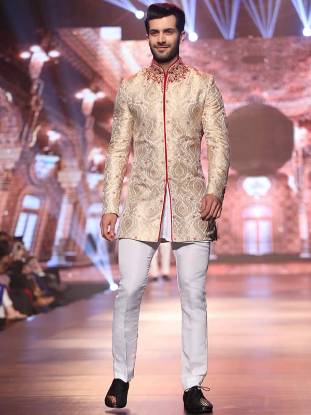 Bespoke Embroidered Sherwani for Mens Garden City Michigan MI USA