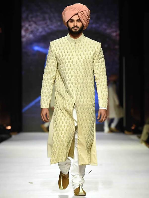 Pakistani Designer Sherwani Groom Sherwani Suits San Antonio Texas TX USA