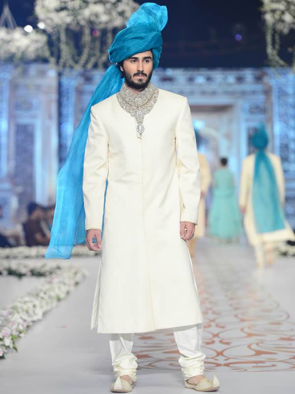 Off-White Mens Sherwani Suit in Jamawar Illinois Chicago Nauman Afreen Sherwani