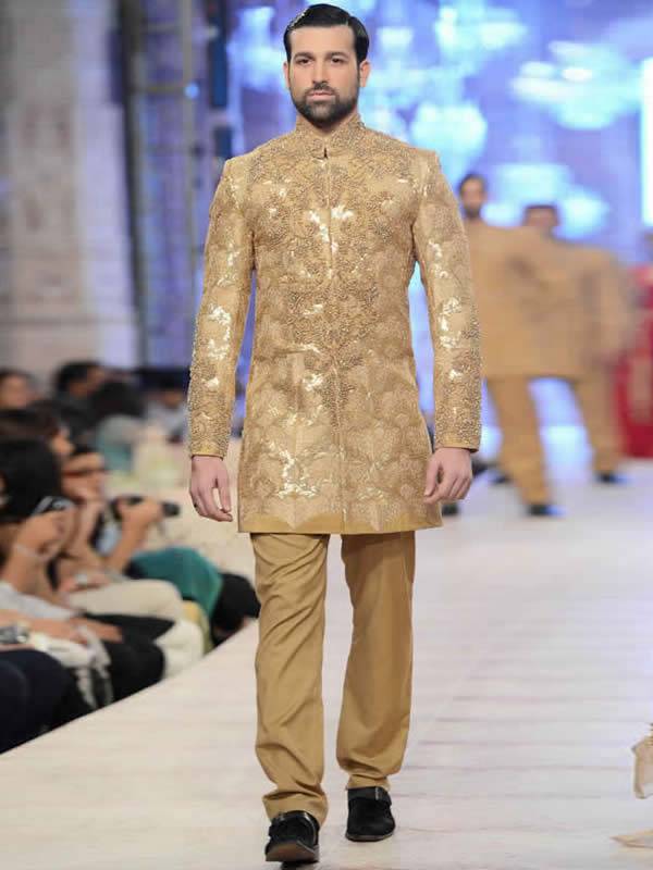 Majestic Reception Sherwani for Groom Michigan Virginia USA HSY Sherwani Cermony Collection 2015