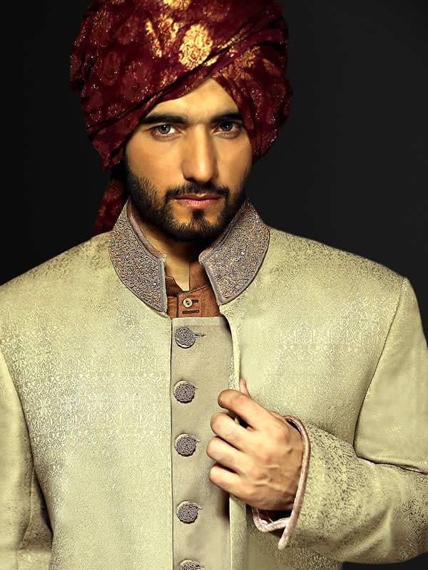 Decent Look Jamawar Sherwani for Groom Boston Massachusetts Men's Sherwanis