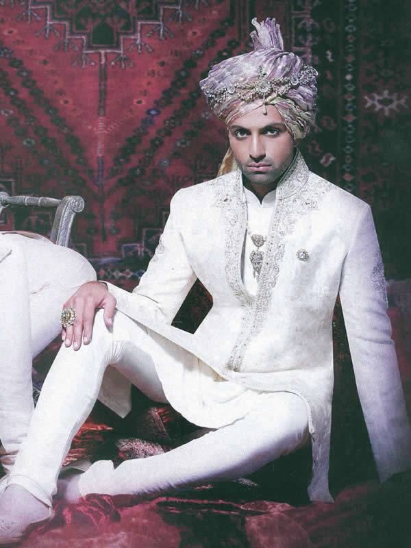 Manish malhotra deals wedding sherwani