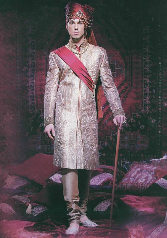 Amir Adnan Sherwani Collection Groom Sherwani Designs Amir Adnan Pakistan