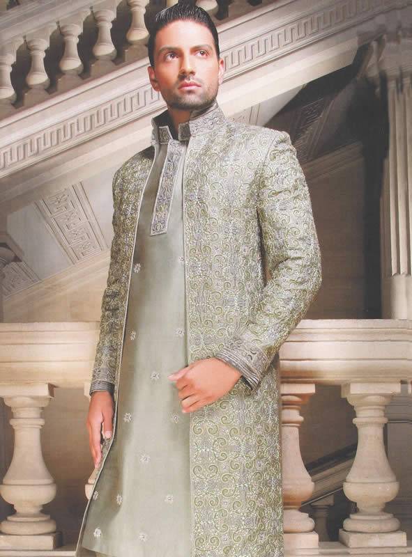 Sherwani and Kulla, Sherwani Turban, Sherwani For Weddings, Red Sherwani, Black Sherwani, Off white