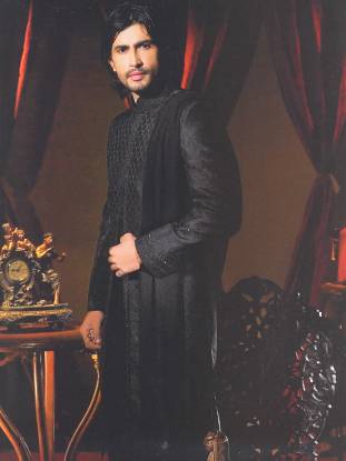 Designer Sherwani, Groom Sherwani, Pakistani Sherwani, Sherwani Styles, Black Sherwani