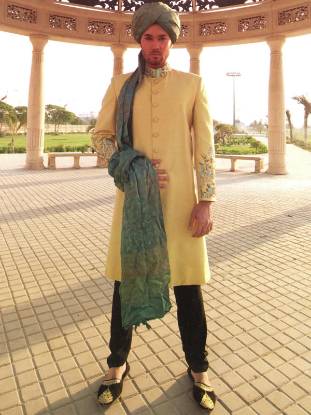 Designer Sherwani, Groom Sherwani, Pakistani Sherwani, Sherwani Styles, Black Sherwani