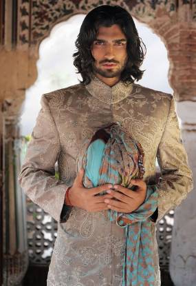 Designer Sherwani, Groom Sherwani, Pakistani Sherwani, Sherwani Styles, Black Sherwani