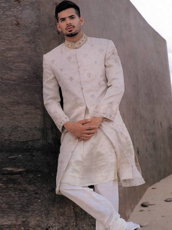 Fine Sherwani suits Pakistani Indian Sherwani Great Variety of Beautiful Sherwanis