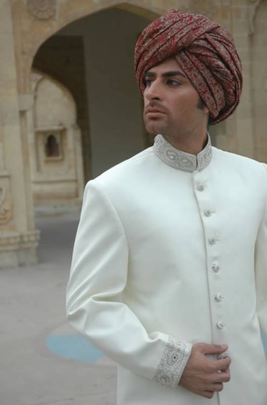 Get The Best Sherwani Online at Affordable Prices - bargello.com