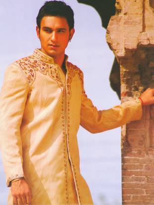 Mens Sherwani manufacturers,exporters of Indian Pakistani Wedding Sherwani, Mens Sherwani