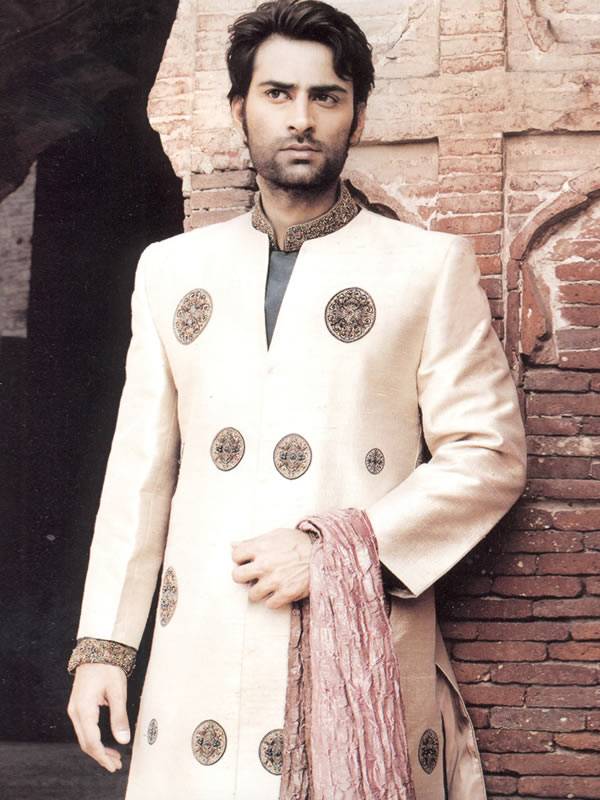 Mens Sherwani manufacturers,exporters of Indian Pakistani Wedding Sherwani, Mens Sherwani