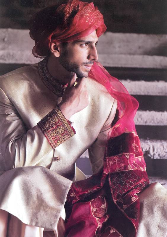 Mens Sherwani manufacturers,exporters of Indian Pakistani Wedding Sherwani, Mens Sherwani