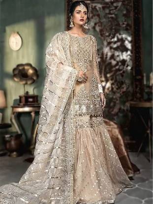 Pakistani Bridal Sharara Manhattan New York USA Best Bridal Sharara Suits Maria B
